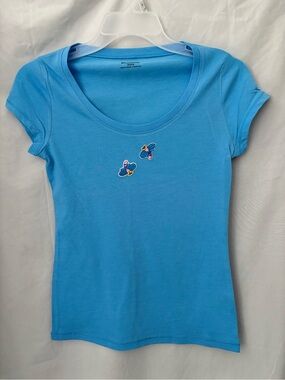 Women’s Blue Scoop Neck Tee with Bee patches
